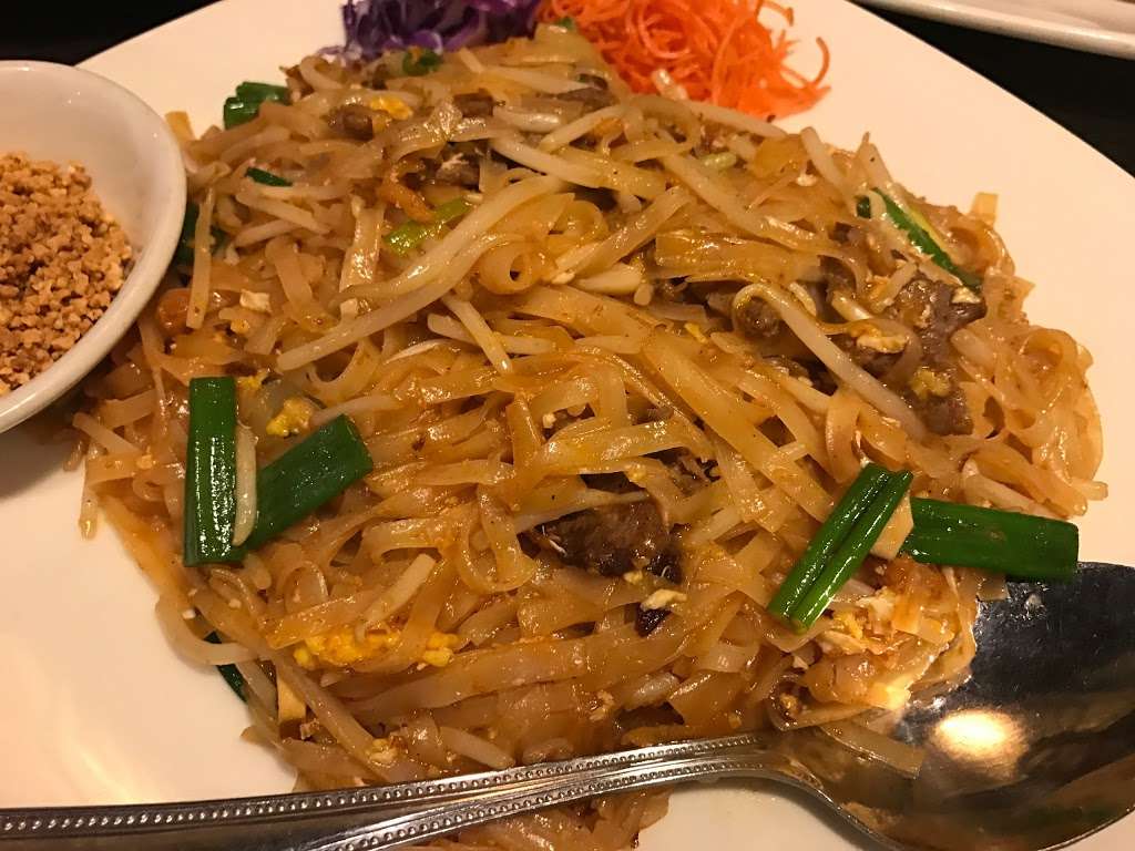 Siam Savory Thai Cuisine | 751 S Weir Canyon Rd #159, Anaheim, CA 92808, USA | Phone: (714) 282-1167