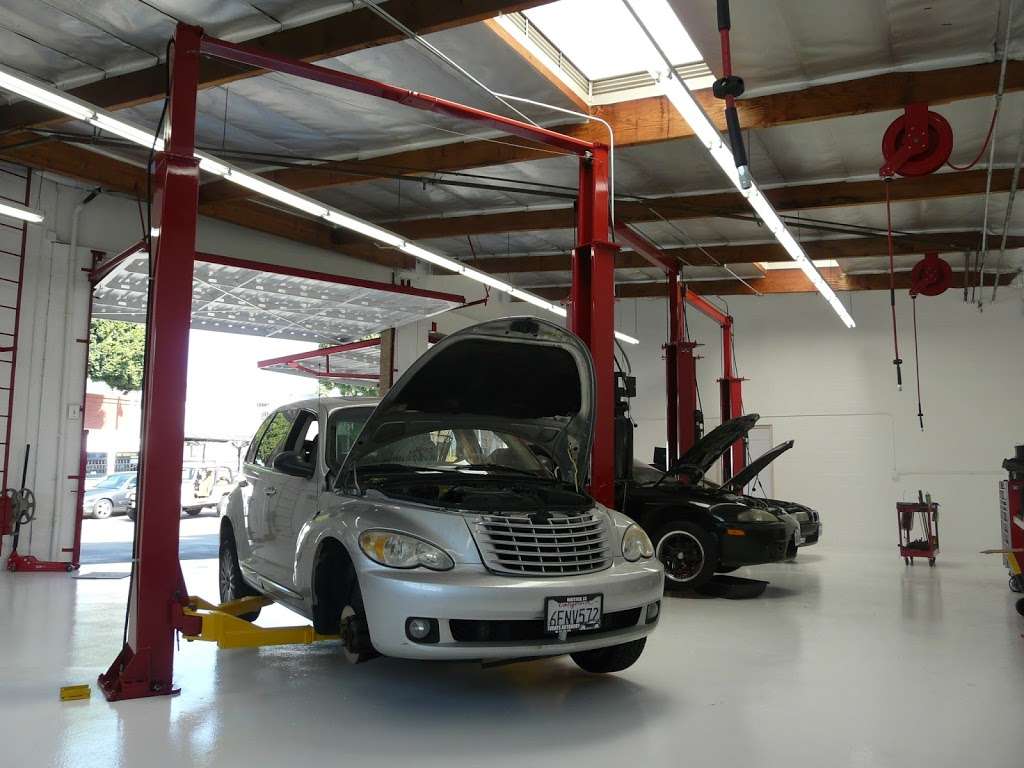 Ten-Four Auto Repair Center | 12722 Philadelphia St, Whittier, CA 90601 | Phone: (562) 945-1240