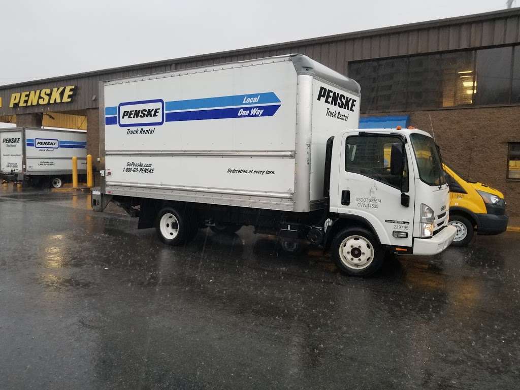 Penske Truck Rental | 2256 Rt 130 North, Dayton, NJ 08810, USA | Phone: (732) 329-9400