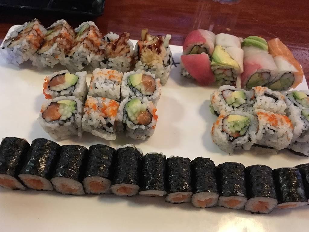 Akita sushi and hibachi | 779 Bielenberg Dr ste 106, Woodbury, MN 55125, USA | Phone: (651) 578-7888