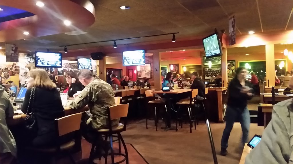 Applebees Grill + Bar | 4004 Frederick Ave, St Joseph, MO 64506, USA | Phone: (816) 233-0801