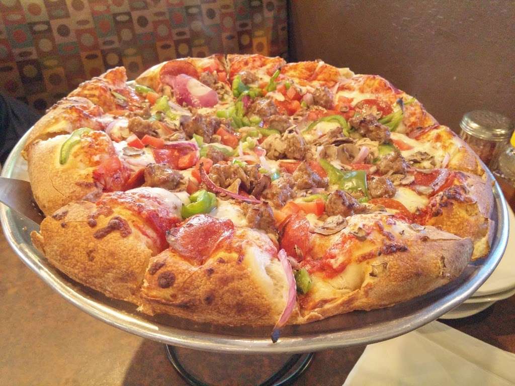 Stuft Pizza | 1426 Dempsey Rd, Milpitas, CA 95035, USA | Phone: (408) 262-4343