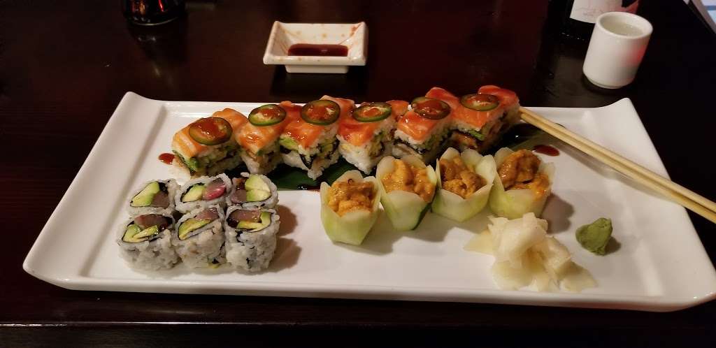 Suki Sushi | 365 Spotswood Englishtown Rd, Monroe Township, NJ 08831, USA | Phone: (732) 912-8500