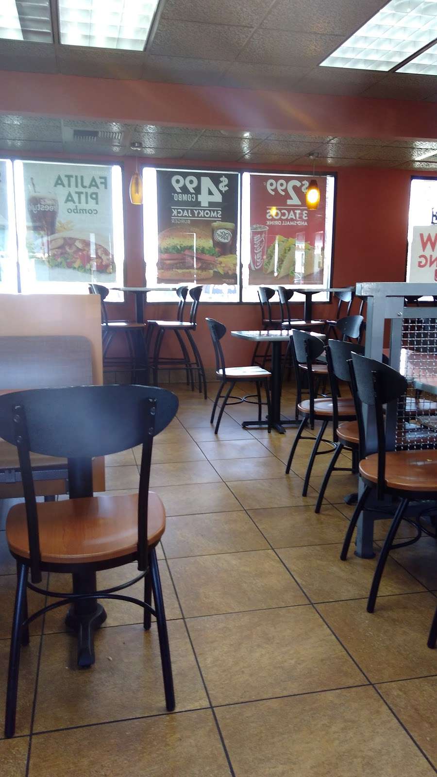 Jack in the Box | 1231 W Whittier Blvd, La Habra, CA 90631, USA | Phone: (562) 691-1945