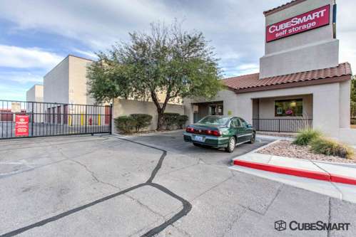 CubeSmart Self Storage | 8250 S Maryland Pkwy, Las Vegas, NV 89123, USA | Phone: (702) 492-6200