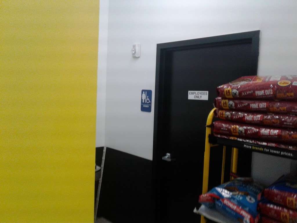 Dollar General | 123 Hillsmere Rd, Annapolis, MD 21403, USA | Phone: (443) 782-5010