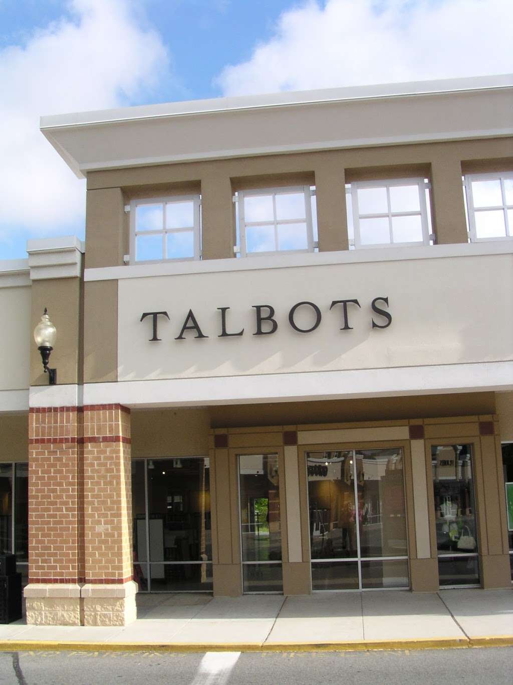 Talbots | Queenstowns Premium Outlets, 401 Outlet Center Dr, Queenstown, MD 21658, USA | Phone: (410) 827-9012