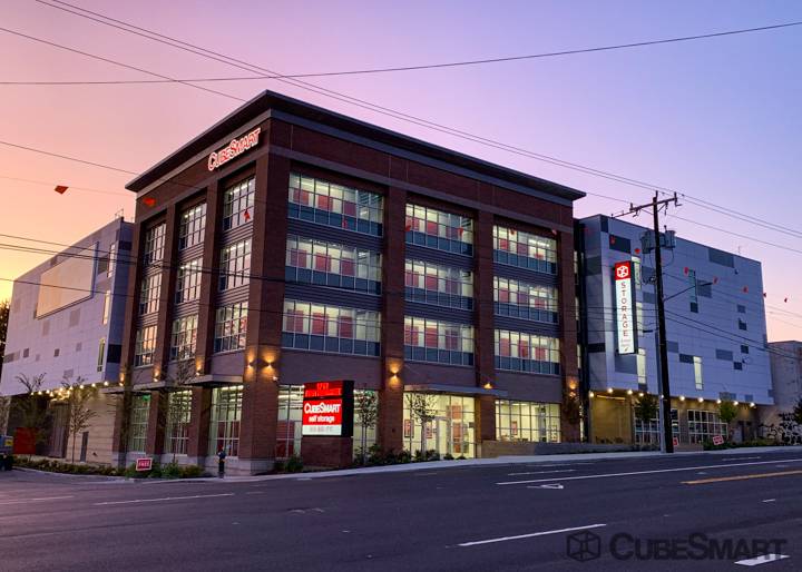 CubeSmart Self Storage | 9309 Aurora Ave N, Seattle, WA 98103, USA | Phone: (206) 401-7100