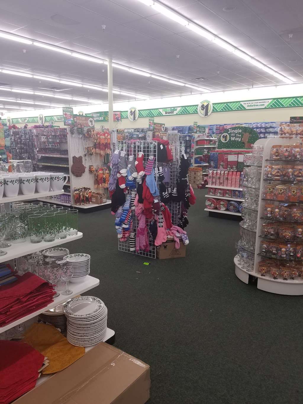 Dollar Tree | 13206 N 7th St #2, Phoenix, AZ 85022 | Phone: (623) 707-4492