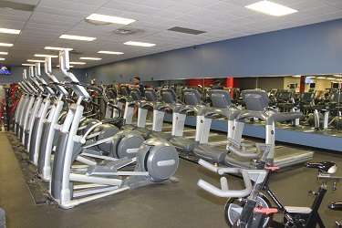 Powerhouse Gym | 100 Highway 332 W Ste 1328, Lake Jackson, TX 77566, USA | Phone: (979) 297-7697