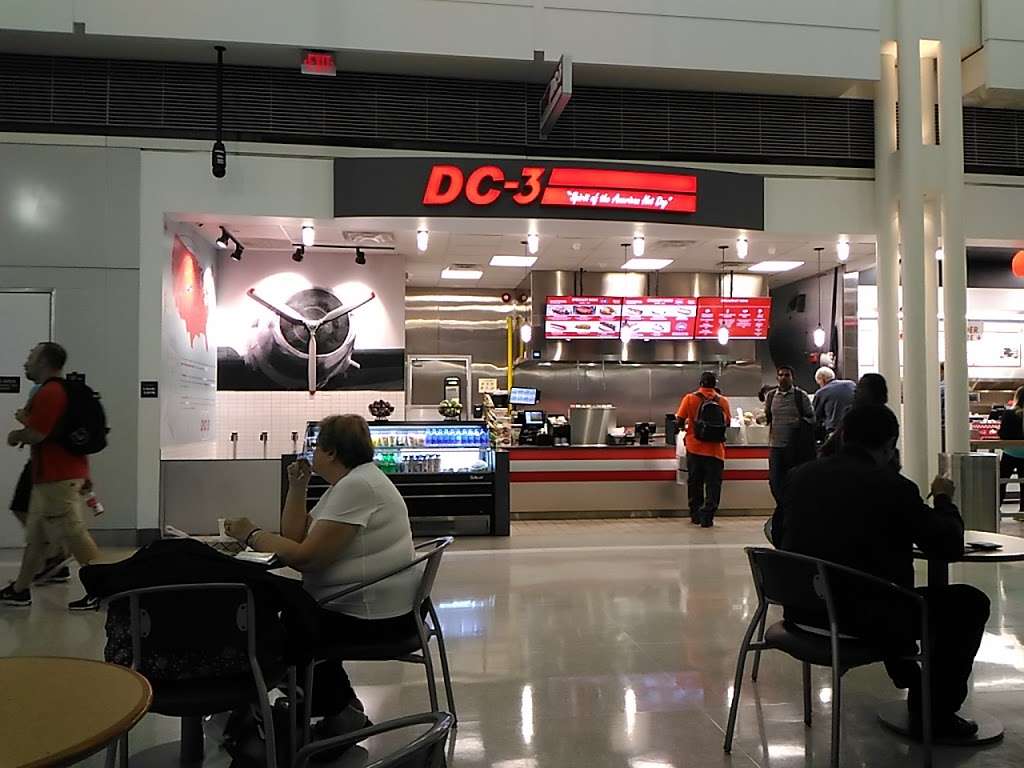 DC-3 Hot Dog Joint | 1 Saarinen Cir, Dulles, VA 20166, USA | Phone: (703) 661-0425