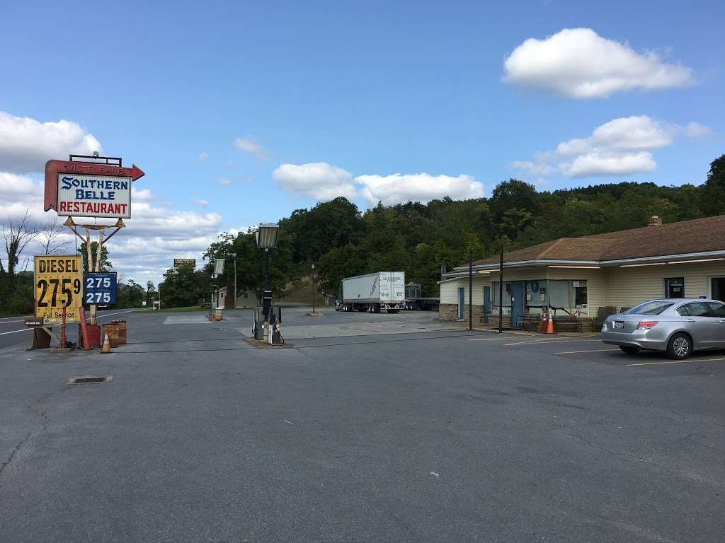 Southern Belle Truck Stop & Restaurant | 3425 Valley Rd, Berkeley Springs, WV 25411, USA | Phone: (304) 258-3648