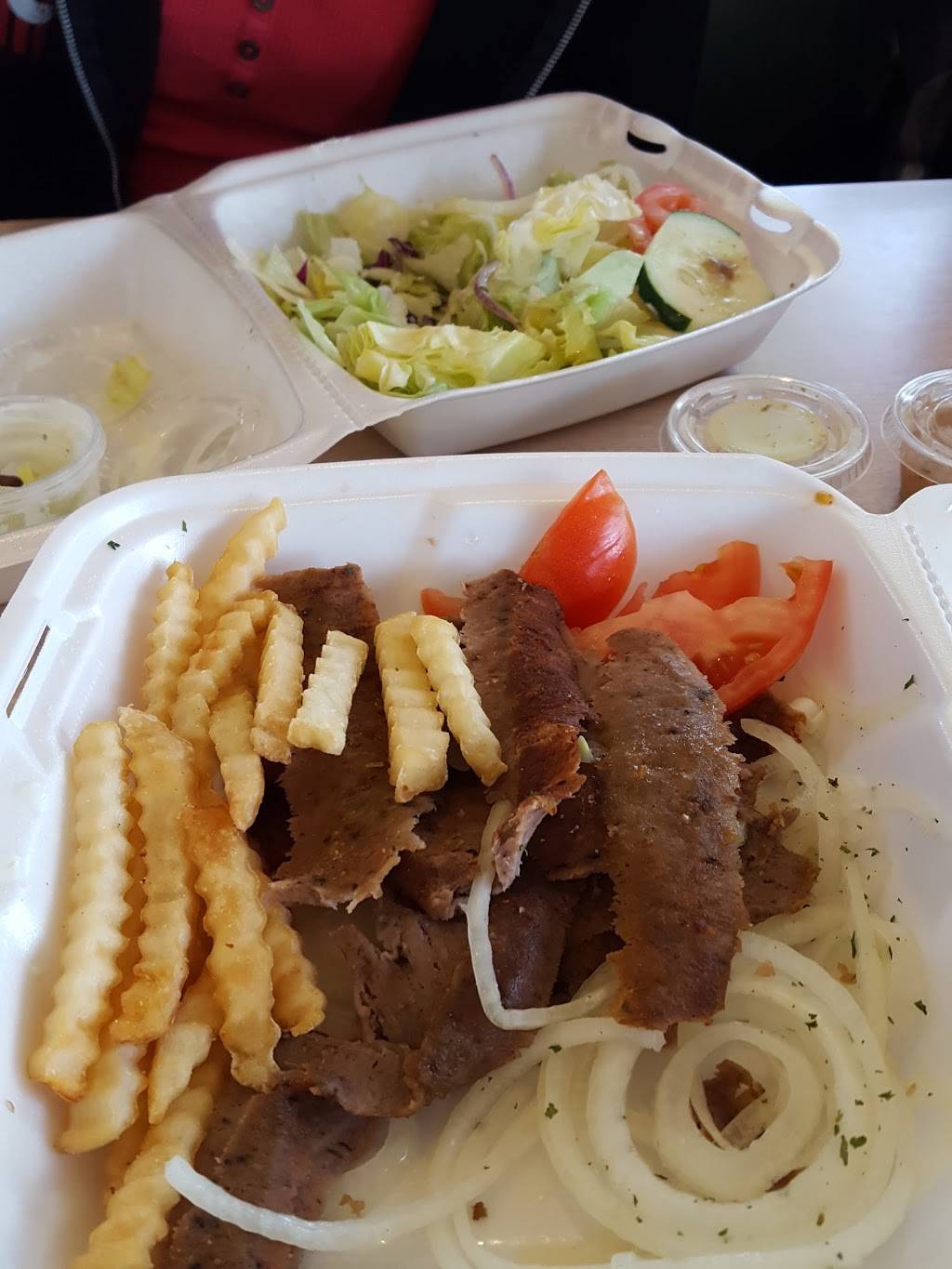 Mickeys Gyros II | 15221 S Cicero Ave, Oak Forest, IL 60452, USA | Phone: (708) 687-1400