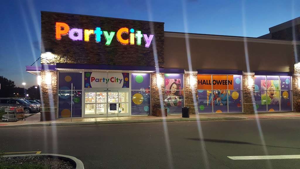 Party City | 1255 Raritan Rd Unit #710, Clark, NJ 07066, USA | Phone: (732) 381-0350