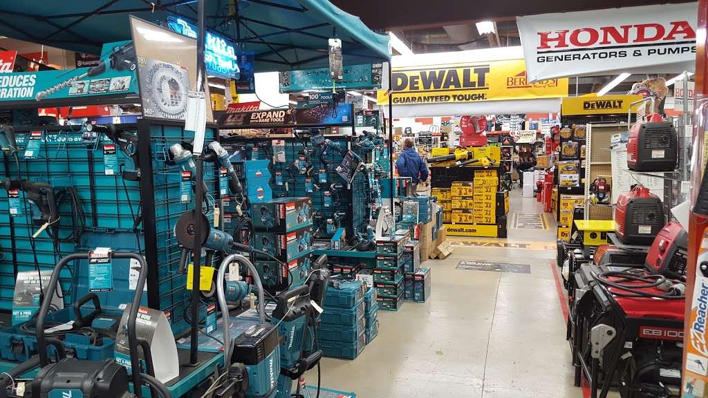 Berlands House of Tools | 20254 N Rand Rd, Palatine, IL 60074, USA | Phone: (847) 540-9200