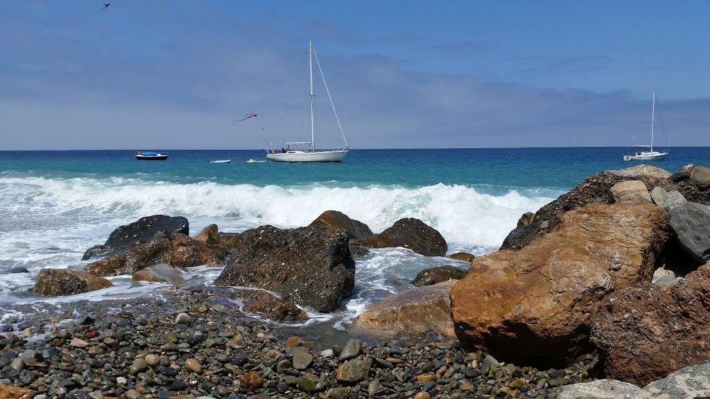 Santa Catalina Island Gas Station | Pebbly Beach Rd, Avalon, CA 90704, USA | Phone: (310) 510-2000