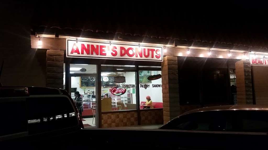 Annes Donuts | 751 Ventura St # E, Fillmore, CA 93015 | Phone: (805) 524-3557
