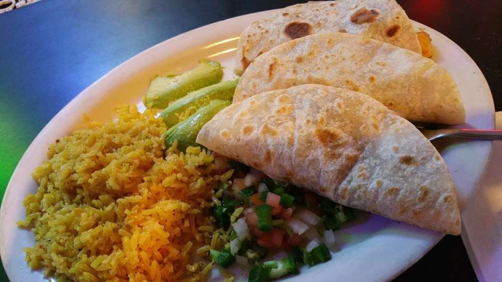 El Jalapeno Mexican Cafe | 10775 Eastex Fwy, Houston, TX 77093 | Phone: (713) 691-5247