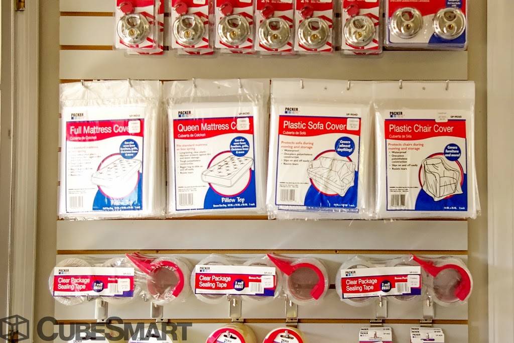 CubeSmart Self Storage | 950 Trinity Rd, Raleigh, NC 27607, USA | Phone: (919) 233-0431