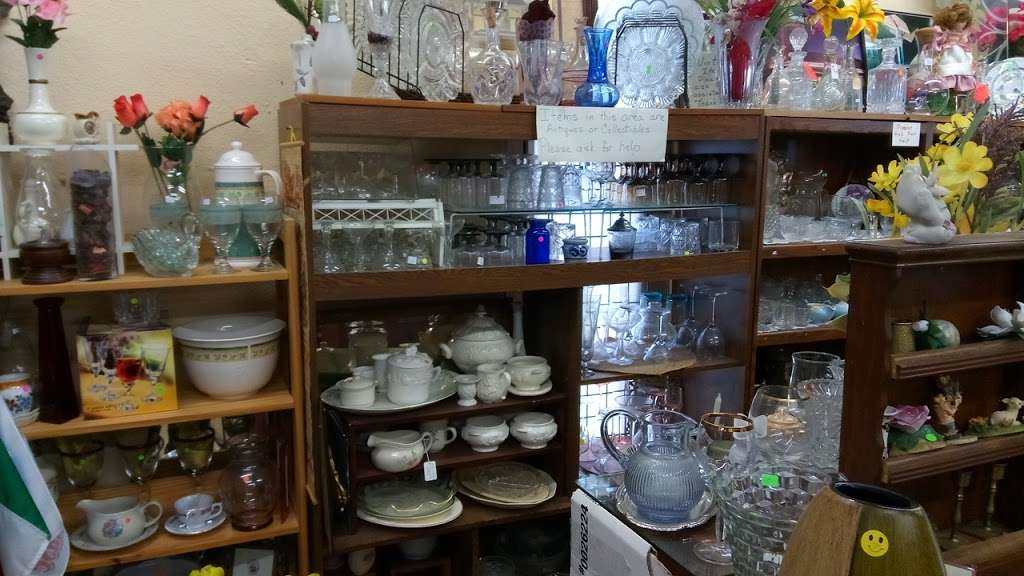 Good News Thrift Store | 619 N Dixie Ave, Fruitland Park, FL 34731 | Phone: (352) 787-9629