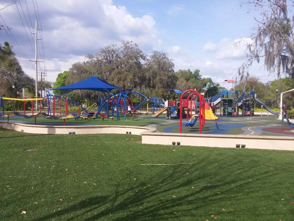 Chain of Lakes Downtown Trailhead Park | 684 4th St NW, Winter Haven, FL 33881, USA | Phone: (863) 291-5600