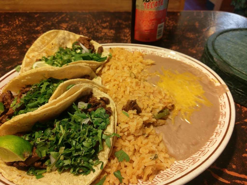 Tacos El Rey | 2000 Birch Rd, Kenosha, WI 53140, USA | Phone: (262) 551-0970