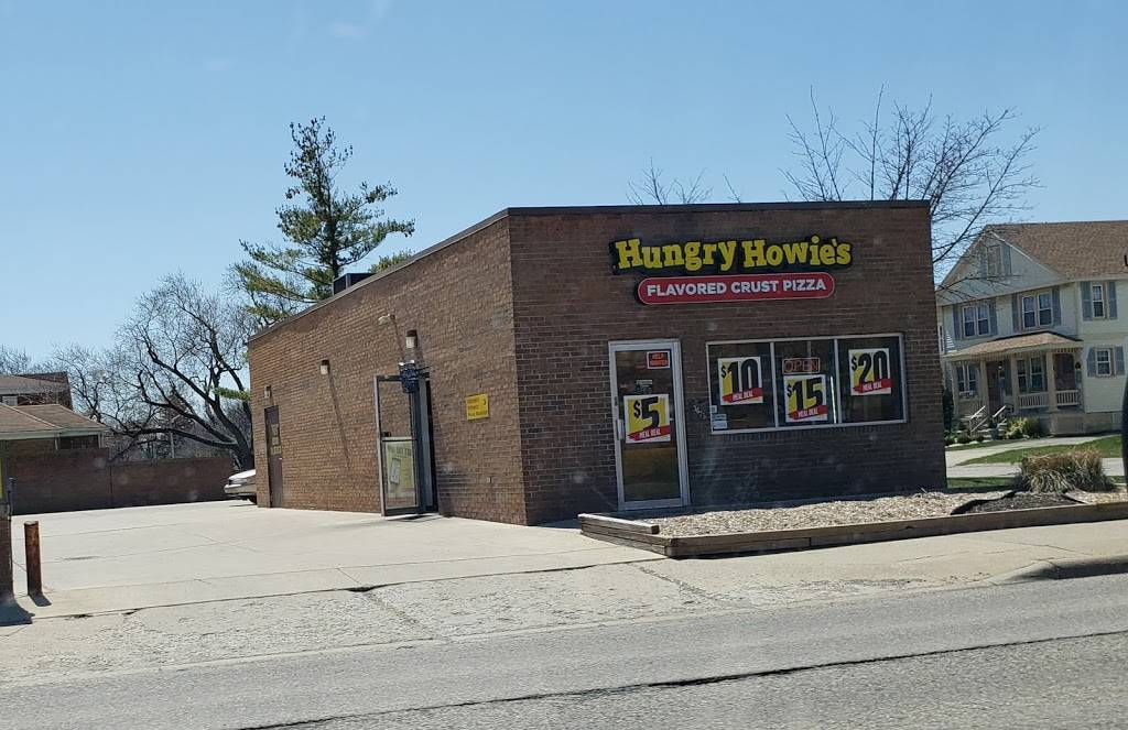 Hungry Howies Pizza | 3675 W 12 Mile Rd, Berkley, MI 48072, USA | Phone: (248) 545-1060