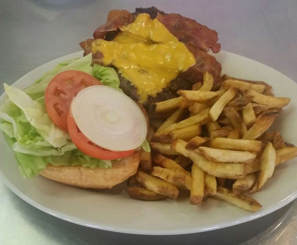 Vickys Diner | 4320 W Market St, York, PA 17408, USA | Phone: (223) 848-3181