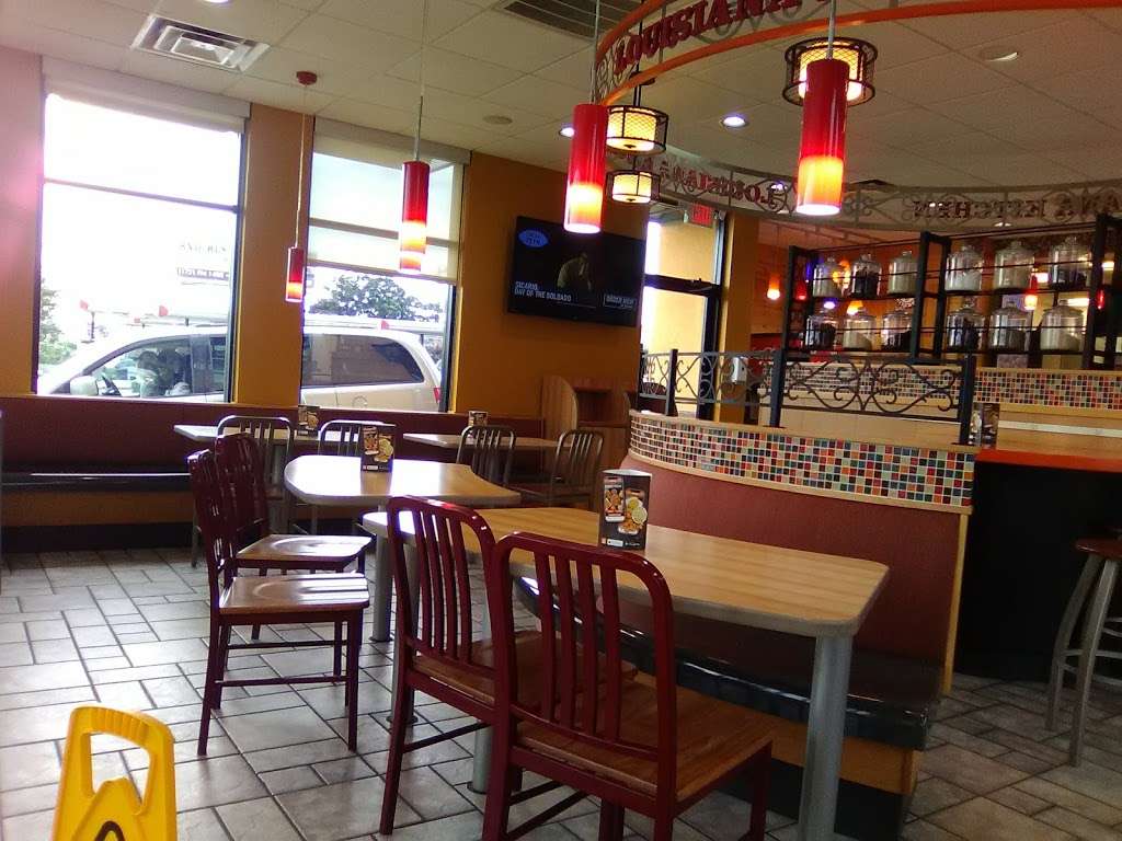 Popeyes Louisiana Kitchen | 14651 TX-105, Montgomery, TX 77356, USA | Phone: (936) 588-2227