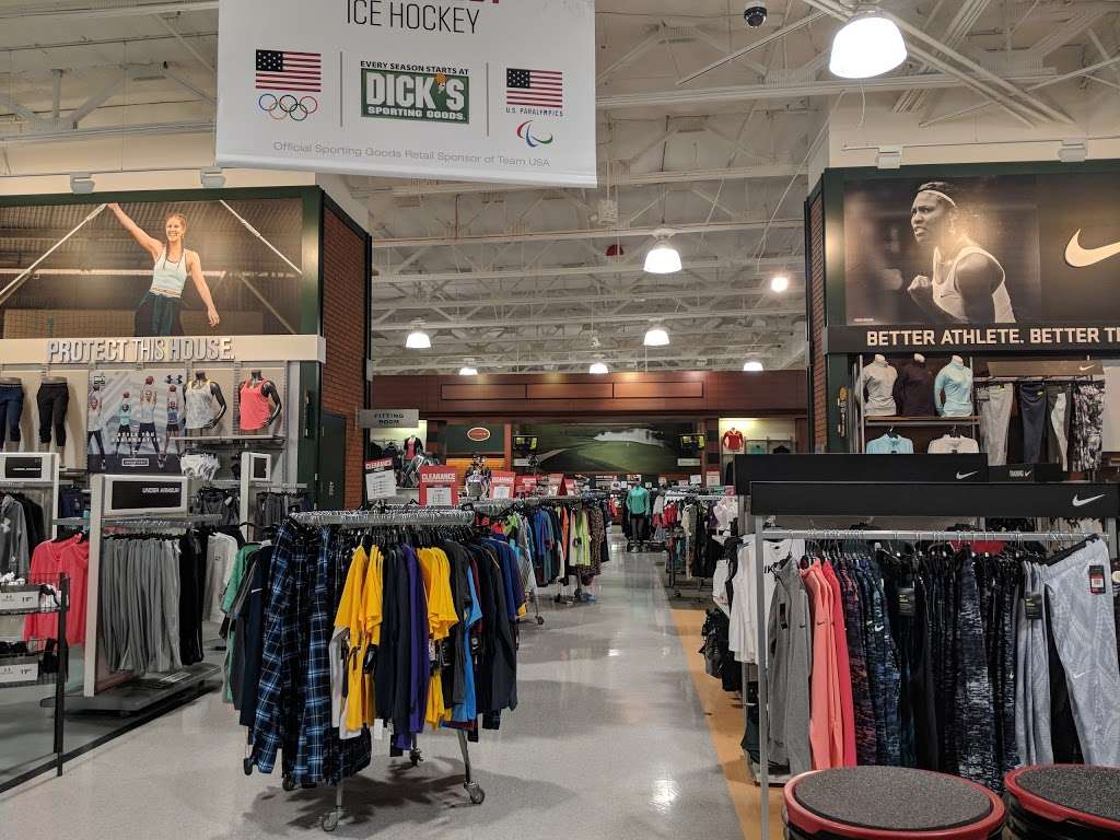 DICKS Sporting Goods | 1939 N Campus Ave, Upland, CA 91784, USA | Phone: (909) 946-7192