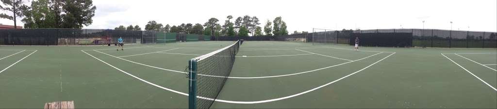 Klein Collins Tennis Courts | 20811 Ella Blvd, Spring, TX 77388, USA | Phone: (832) 484-5400