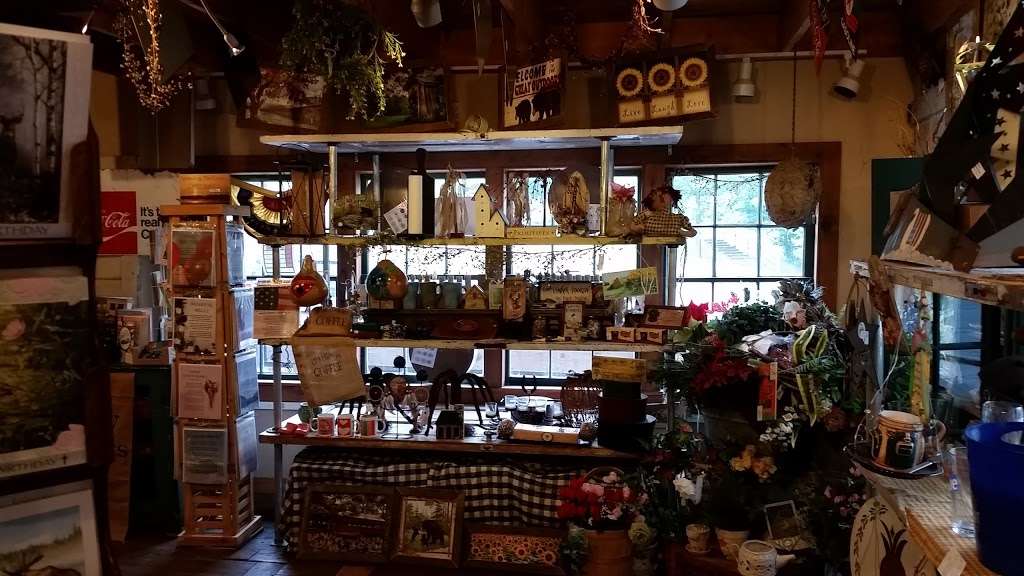 84 Country Store | 150 Water St, Milford, PA 18337, USA | Phone: (570) 409-4646