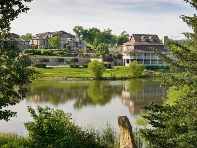 Timber Lakes at Red Bridge Apartments | 11201 Montgall Ave, Kansas City, MO 64137, USA | Phone: (816) 763-0330