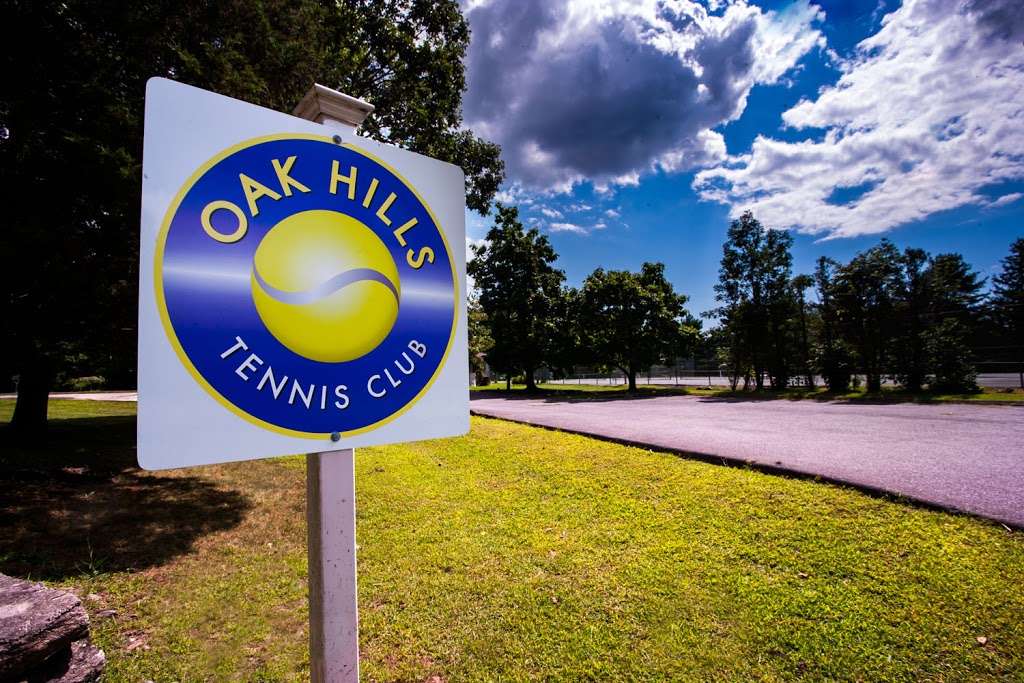Oak Hills Tennis Club | 165 Fillow St, Norwalk, CT 06850, USA | Phone: (203) 838-9110
