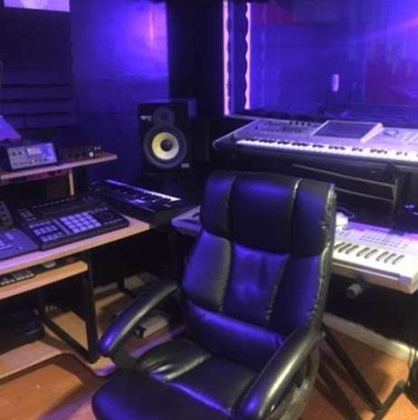 Brave Recording Studio | 7 W 105th St, Los Angeles, CA 90044, USA | Phone: (323) 776-6491