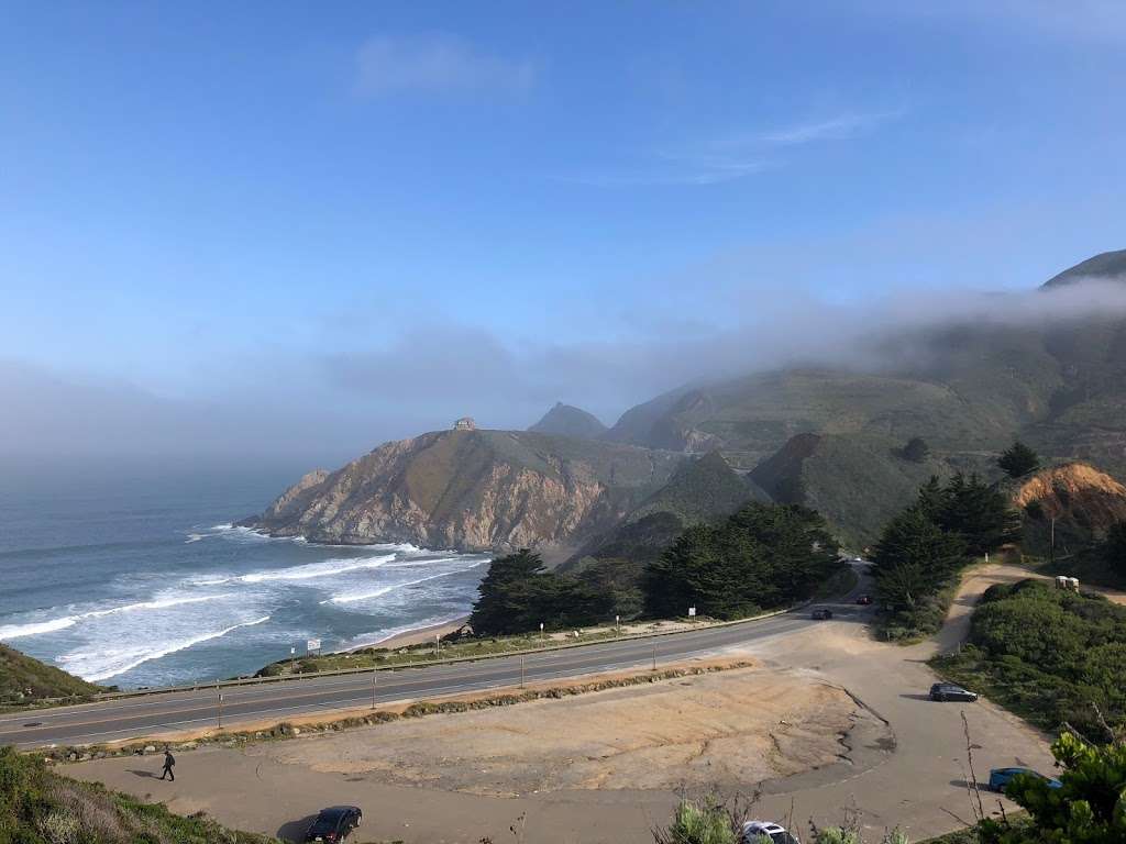 Gray Whale Cove Trail Parking Lot | Pacific Coast Hwy, Pacifica, CA 94044, USA