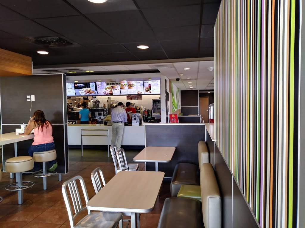 McDonalds | 841 E Kettleman Ln, Lodi, CA 95240, USA | Phone: (209) 367-0640