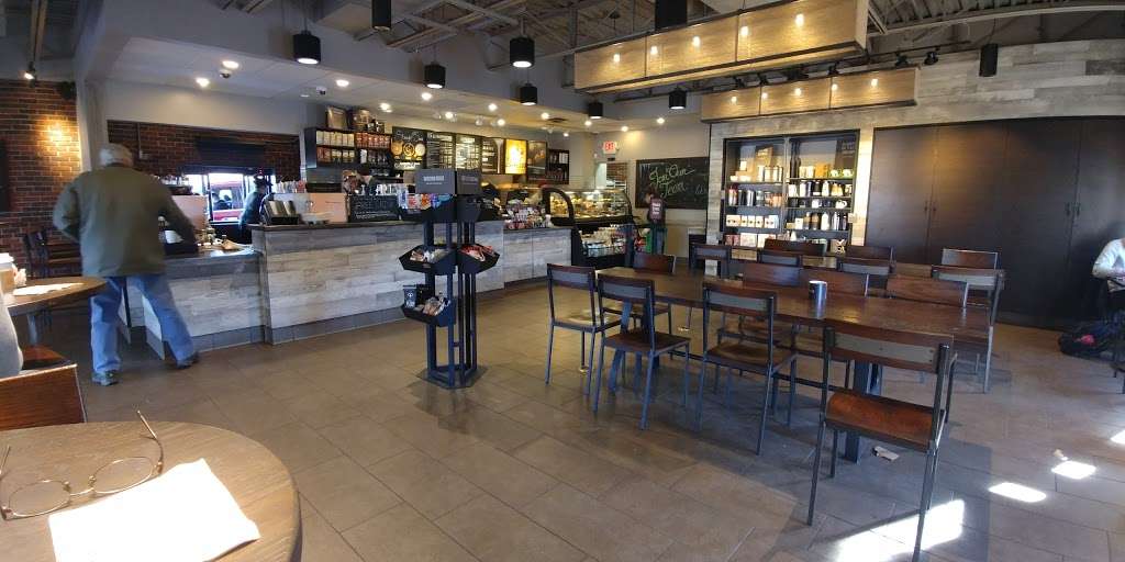 Starbucks | 1000 Providence Hwy, Norwood, MA 02062, USA | Phone: (781) 255-5805