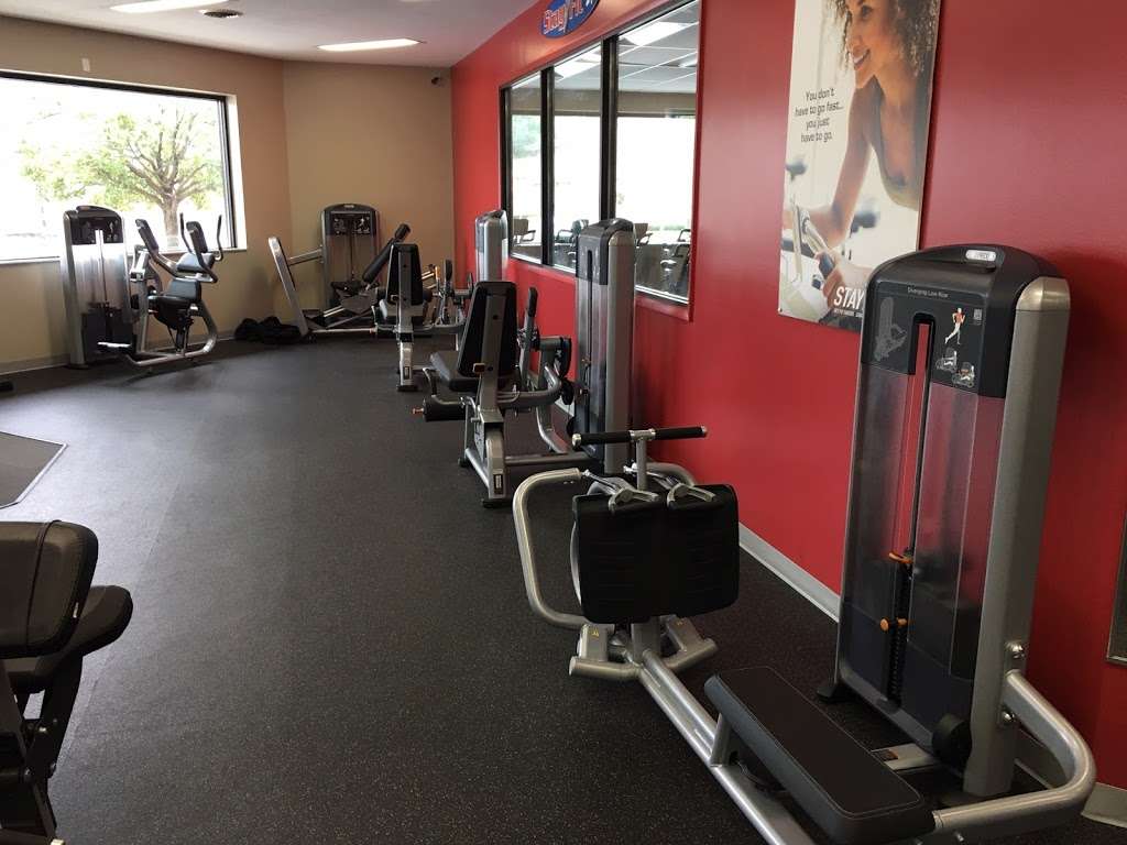 Stay Fit 24 | Photo 8 of 10 | Address: 18265 Dixie Hwy, Homewood, IL 60430, USA | Phone: (708) 332-2424