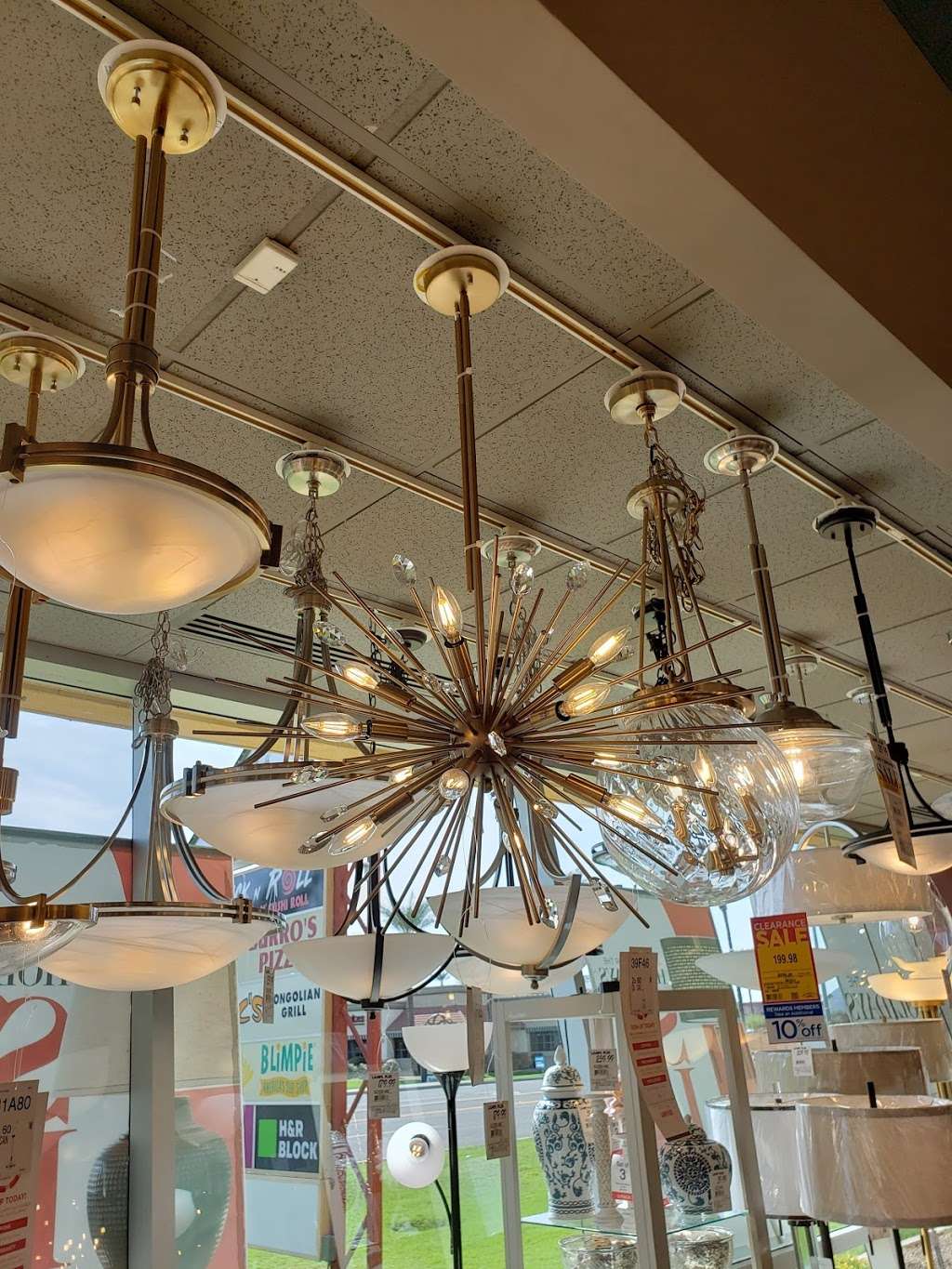 Lamps Plus | 9020 E Indian Bend Rd, Scottsdale, AZ 85250, USA | Phone: (480) 483-7385