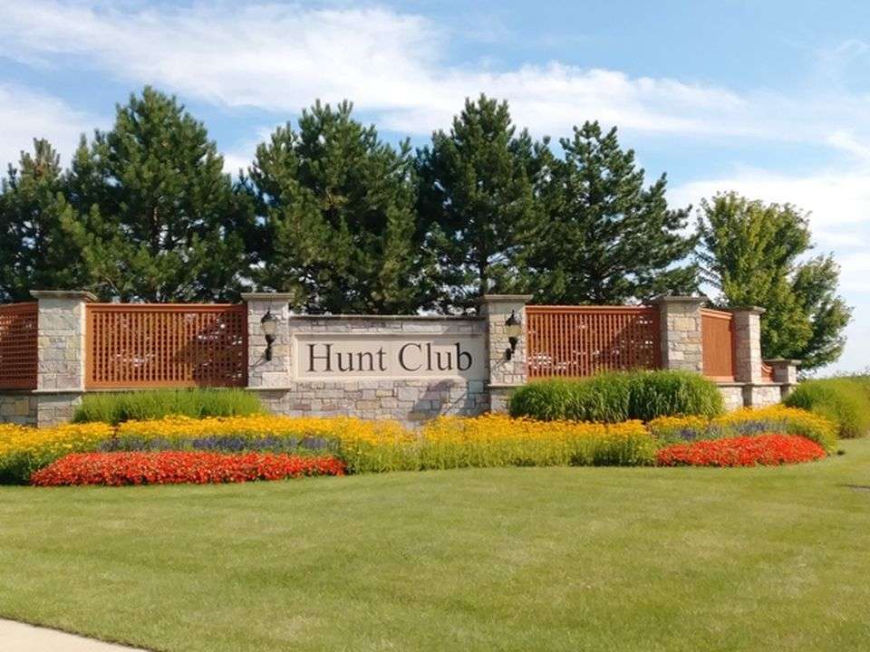 Hunt Club Clubhouse | 4800 Butler St, Oswego, IL 60543, USA