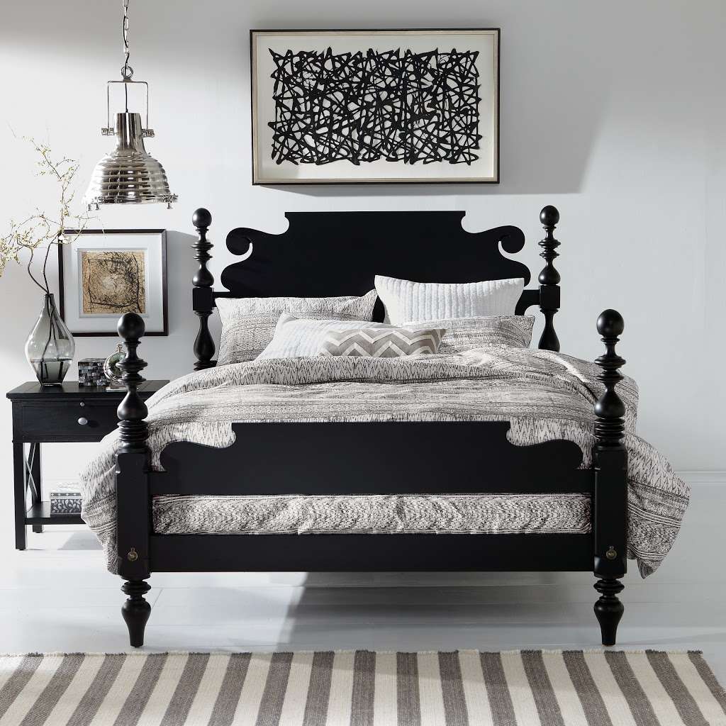 Ethan Allen | 25 Lake Ave Ext, Danbury, CT 06811, USA | Phone: (203) 743-8500