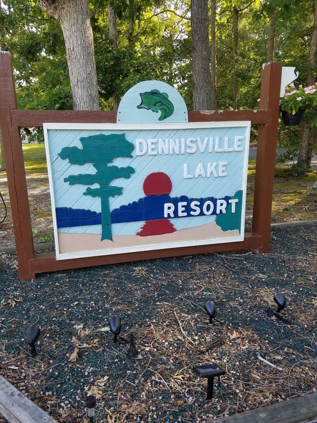 Dennisville Lake Resort | 47 Little Mill Rd, Woodbine, NJ 08270, USA | Phone: (609) 861-2461