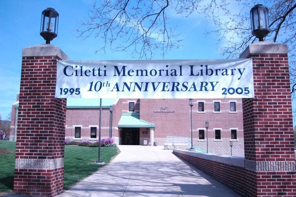 Ciletti Memorial Library | 240 University Dr, Schuylkill Haven, PA 17972, USA | Phone: (570) 385-6234