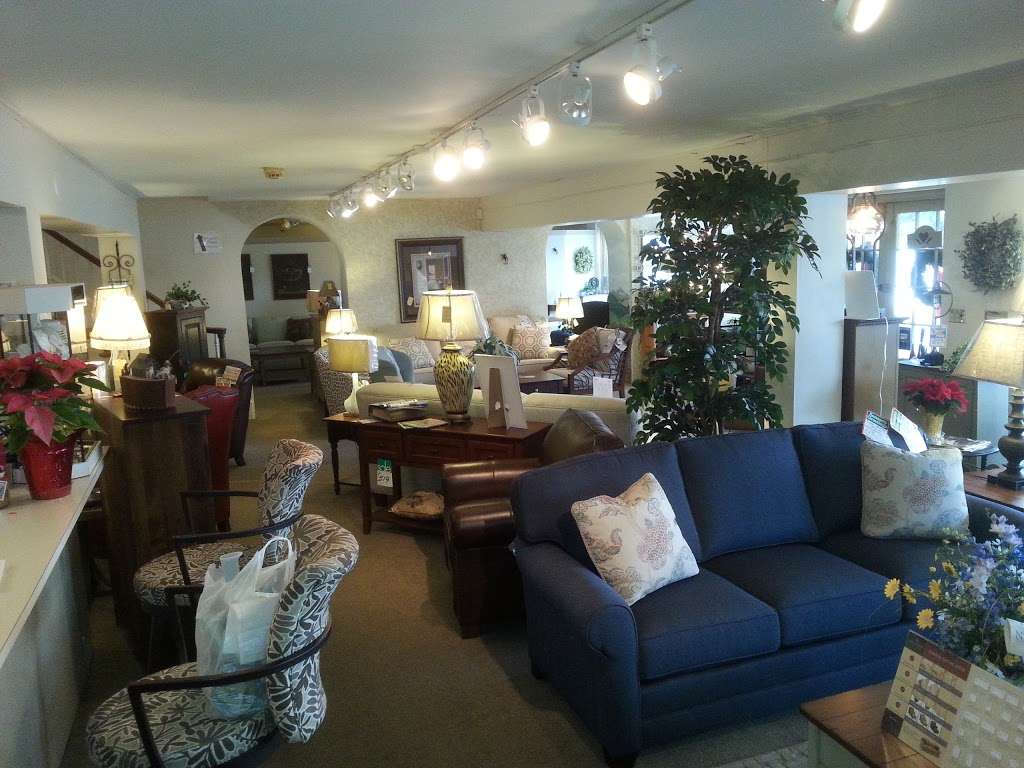 Filachecks Furniture Inc | 343 E Baltimore Pike, West Grove, PA 19390, USA | Phone: (610) 869-3351