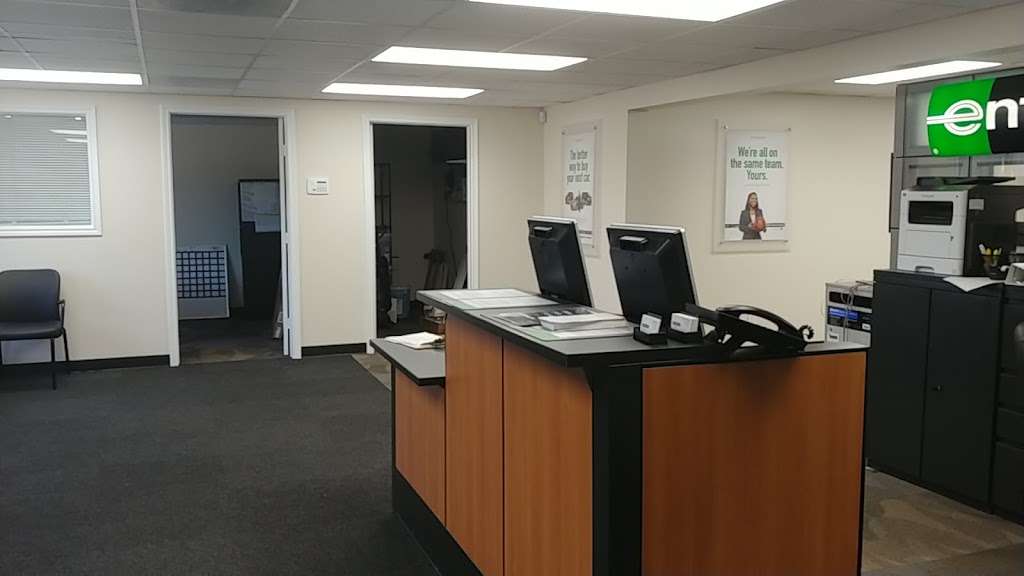 Enterprise Rent-A-Car | 301 Pine Street, Dickinson, TX 77539 | Phone: (281) 337-7677