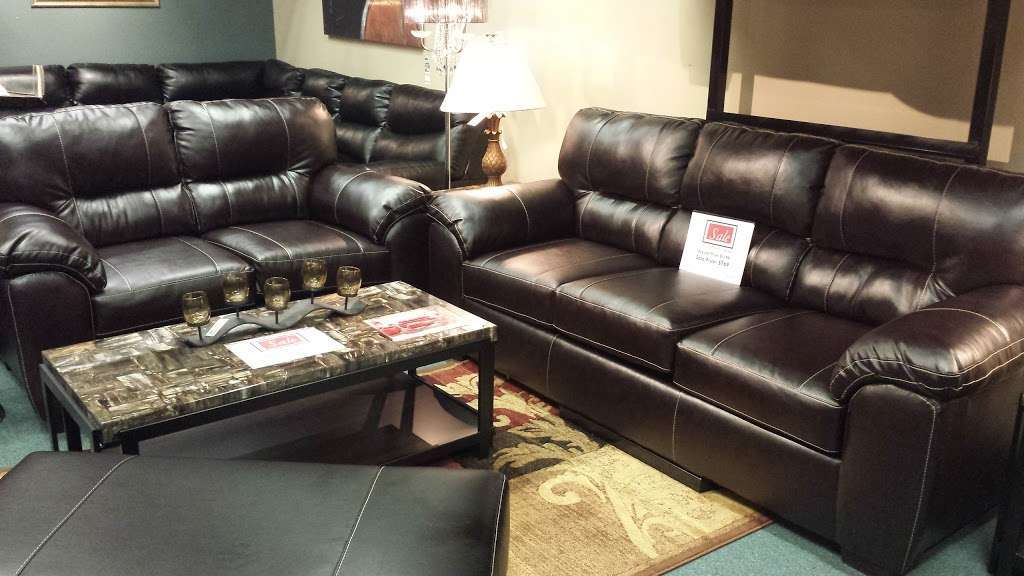 Urban Furniture Outlet | 166 S Dupont Hwy, New Castle, DE 19720 | Phone: (302) 328-1040