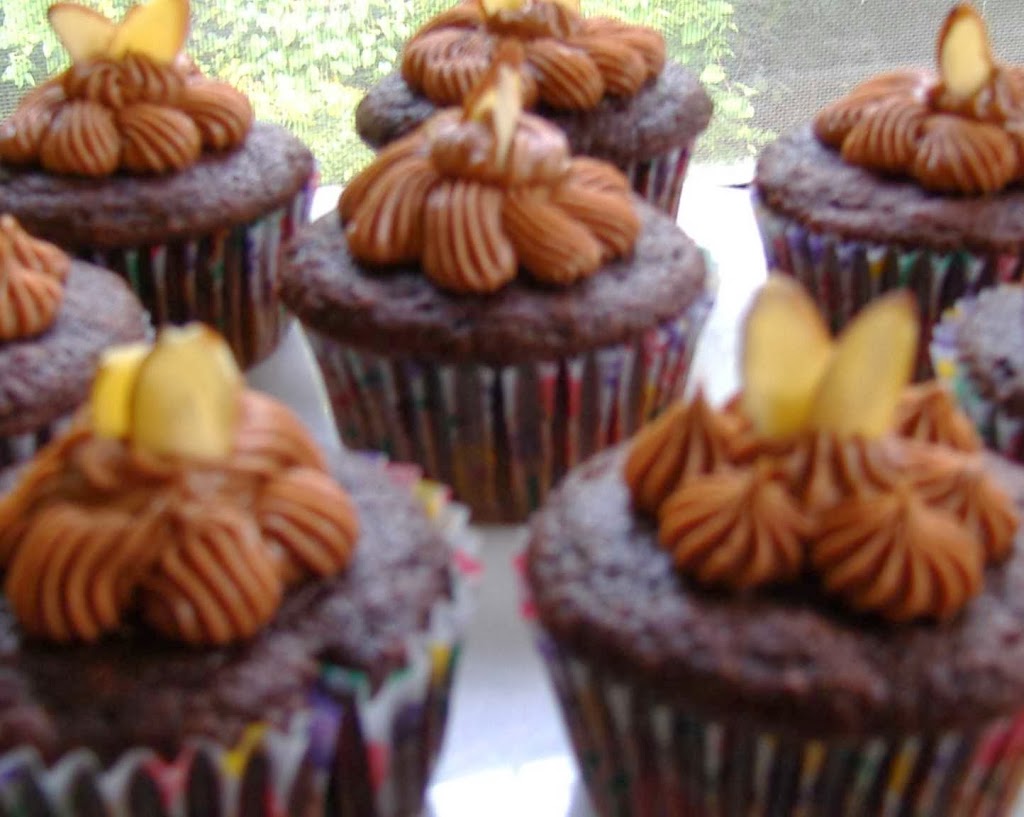 Mrs. Fitzwaters Gourmet Cupcakes | 620 N 17th St, Lexington, MO 64067, USA | Phone: (660) 232-0873