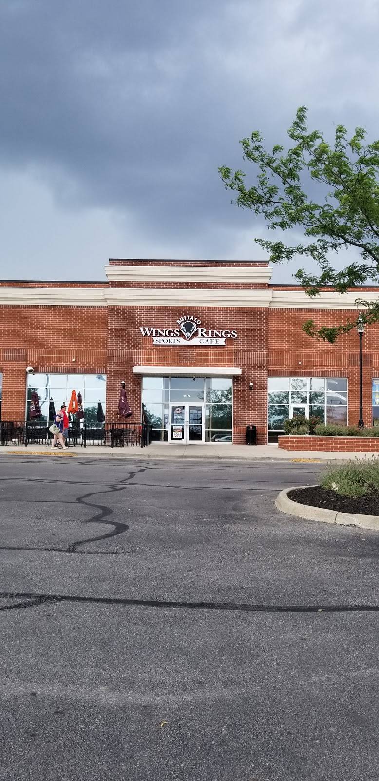 Buffalo Wings & Rings | 1574 Stringtown Rd, Grove City, OH 43123, USA | Phone: (614) 801-0900