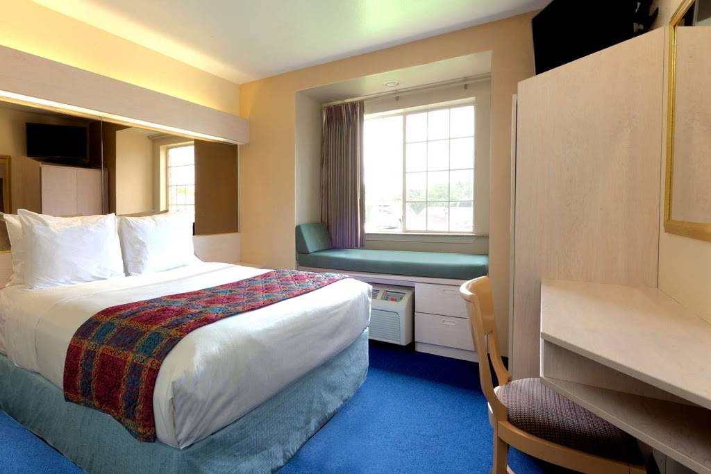 Microtel Inn & Suites by Wyndham Mesquite/Dallas At I-30 | 3424 Sorrento Dr, Mesquite, TX 75150, USA | Phone: (972) 682-0400